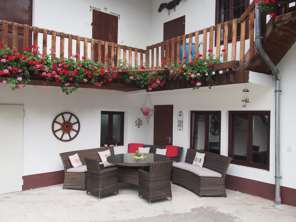 Auszeit Am Ziegenhof Nur Fuer Erwachsene Schlierbach Exterior foto